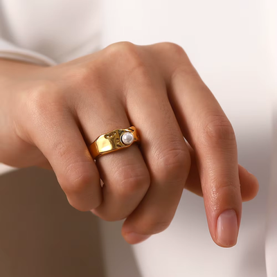 Eris™ - Timeless Pearl Ring